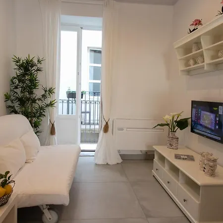 Apartment Le Grazie Romantic House By Dimore Trinacria *