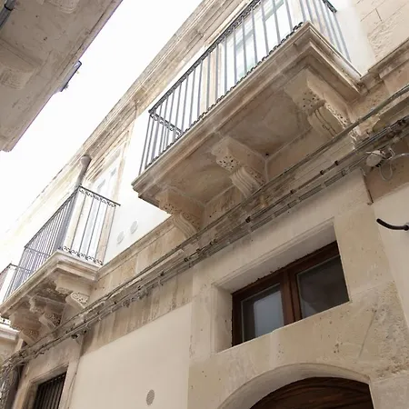 Le Grazie Romantic House By Dimore Trinacria *